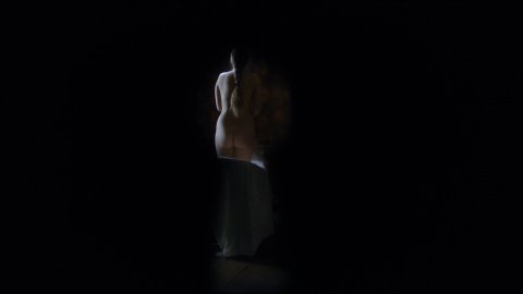 Romola Garai - Nude Butt Scenes in The Miniaturist (2017)