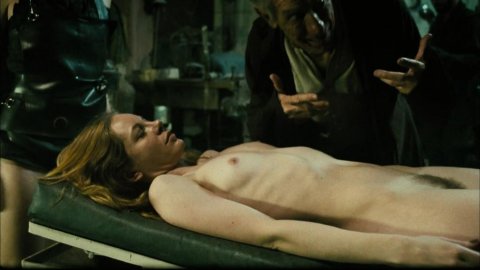 Cleo De Paris, Nara Sakare, Thais Simi - Nude Butt Scenes in Embodiment of Evil (2008)