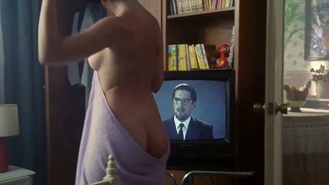Esther Del Prado - Nude Butt Scenes in El robobo de la jojoya (1991)